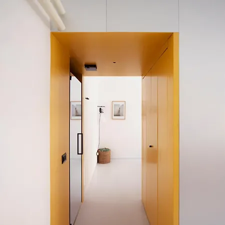 Interno A - Rom